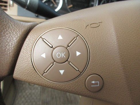 Used 2008 Mercedes-Benz C 300 4MATIC Sedan image 22