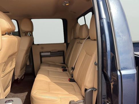 Used 2015 Ford F250 Lariat w/ Lariat Ultimate Package AWD/4WD image 25