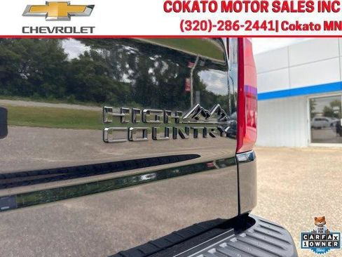Used 2026 Chevrolet Silverado 1500 High Country w/ High Country Premium Package AWD/4WD image 8