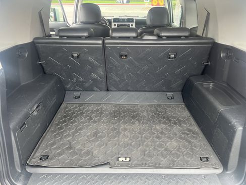 Used 2008 Toyota FJ Cruiser 2WD image 24