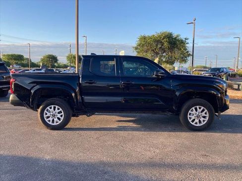 Certified 2026 Toyota Tacoma SR AWD/4WD image 2