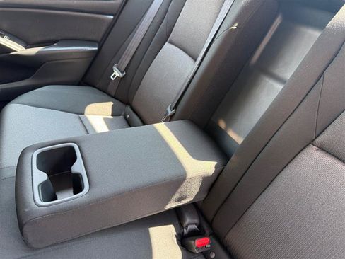 Used 2020 Honda Accord EX image 16
