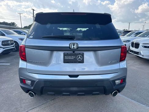 Used 2023 Honda Passport EX-L image 6