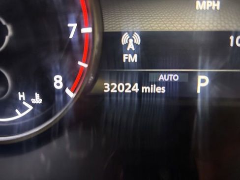 Used 2023 Nissan Rogue S AWD/4WD image 23