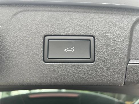 Certified 2026 Volkswagen Atlas SEL AWD/4WD image 36