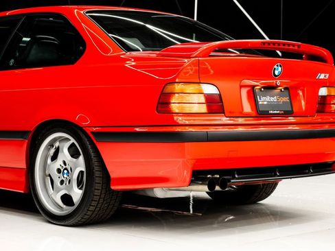 Used 1997 BMW M3 Coupe image 11