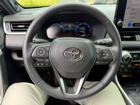 Certified 2024 Toyota RAV4 XSE w/ Advanced Technology Package AWD/4WD image 15