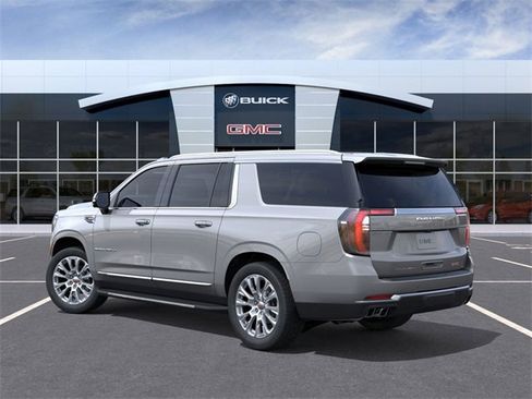 New 2026 GMC Yukon XL Denali w/ LPO, Floor Liner Package image 3