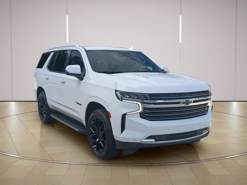 Used 2022 Chevrolet Tahoe LT w/ Luxury Package AWD/4WD image 1