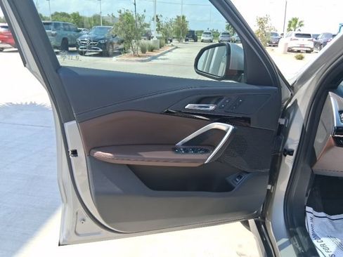 Used 2025 BMW X1 xDrive28i AWD/4WD image 13