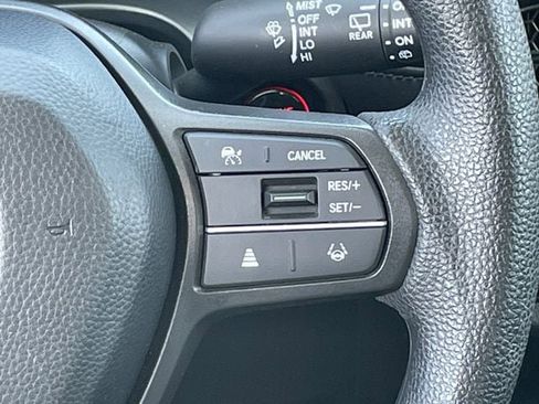 Used 2025 Honda HR-V LX image 13