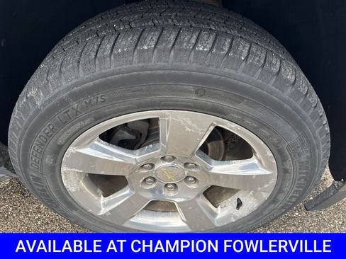 Used 2016 Chevrolet Tahoe LT w/ Luxury Package AWD/4WD image 9