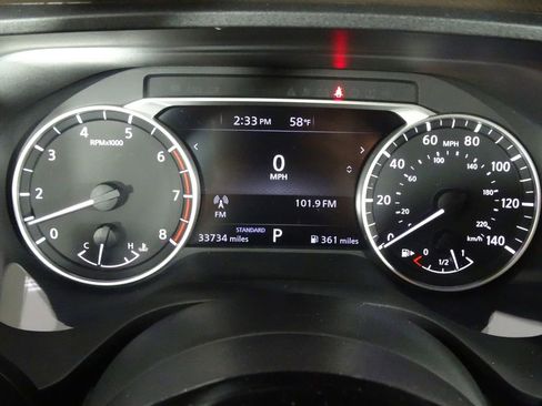 Used 2023 Nissan Rogue SV image 27