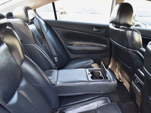 Used 2014 Nissan Maxima 3.5 SV w/ Sport Package FWD image 13