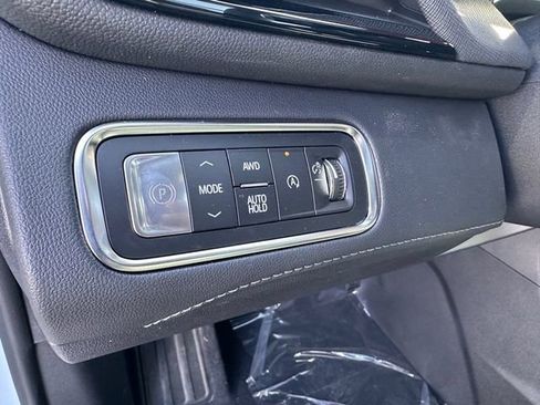 New 2026 Buick Enclave Sport Touring w/ Super Cruise Package image 28