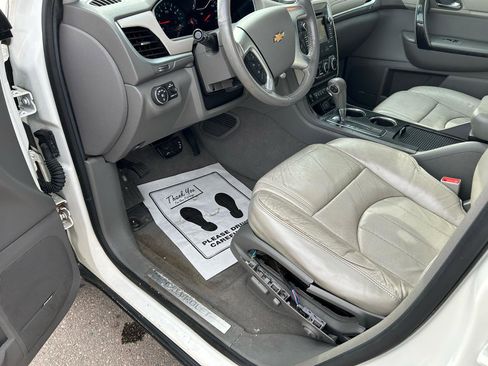 Used 2015 Chevrolet Traverse LTZ image 10