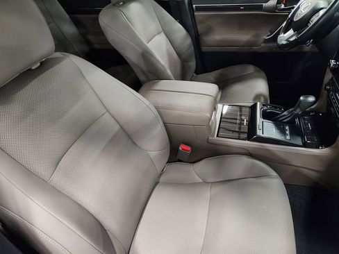 Used 2023 Lexus GX 460 Premium image 33