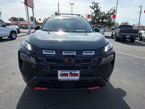 New 2026 Nissan Rogue SV image 8