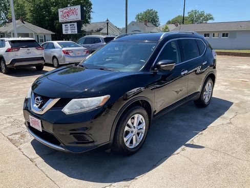Used 2015 Nissan Rogue SV w/ SV Premium Package FWD image 7