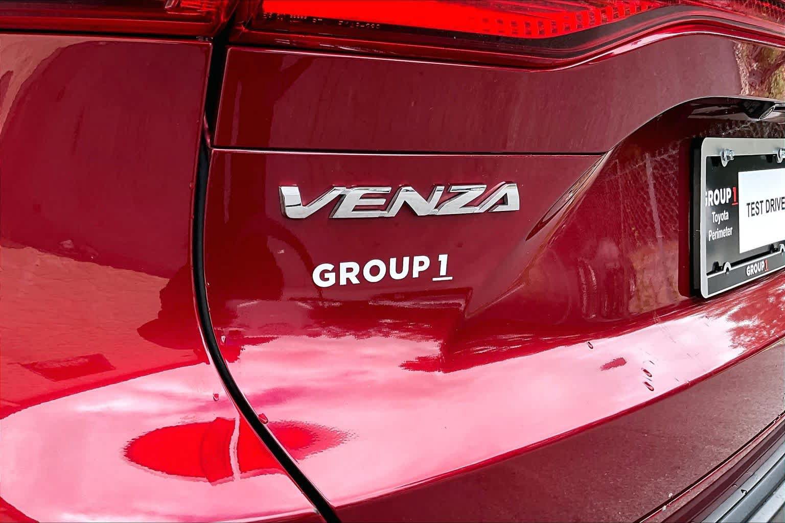 Certified 2024 Toyota Venza LE AWD/4WD image 10