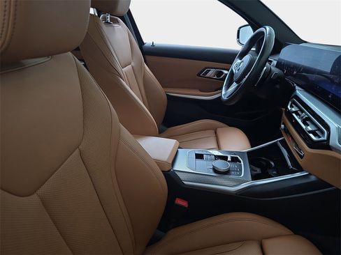 Used 2023 BMW M340i xDrive w/ Premium Package image 11