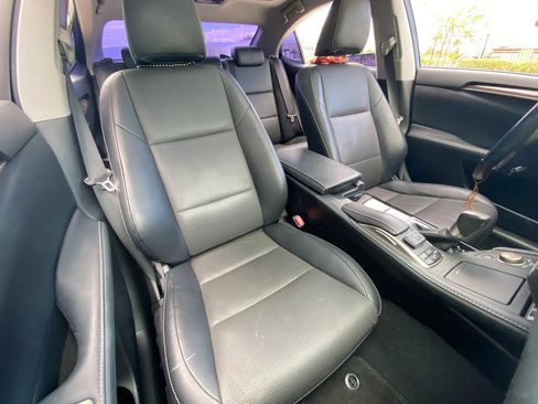 Used 2017 Lexus ES 350 w/ Navigation System Package FWD image 17