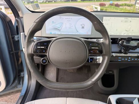 Used 2022 Hyundai Ioniq 5 Limited AWD/4WD image 12