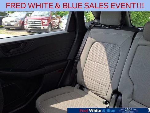 Certified 2022 Ford Escape SE w/ Convenience Package AWD/4WD image 18