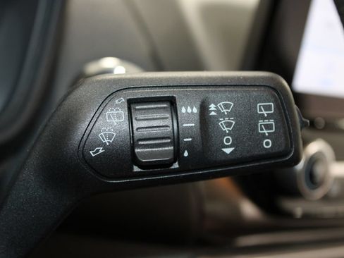Used 2021 Ford EcoSport SE FWD image 33