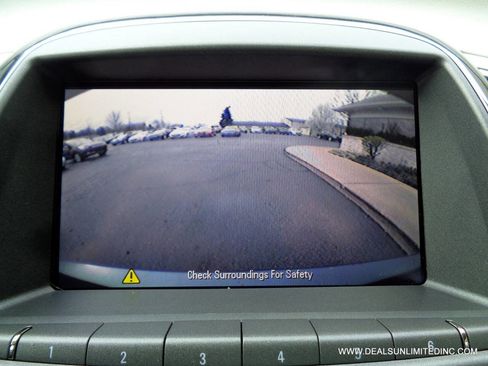 Used 2013 Buick LaCrosse Leather image 12