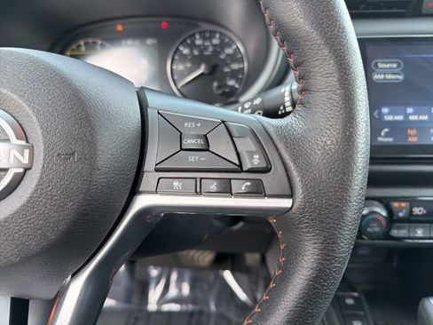 Used 2023 Nissan Kicks SR w/ SR Premium Package image 21