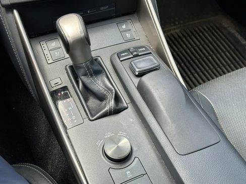 Used 2015 Lexus IS 250 AWD w/ Luxury Package image 29