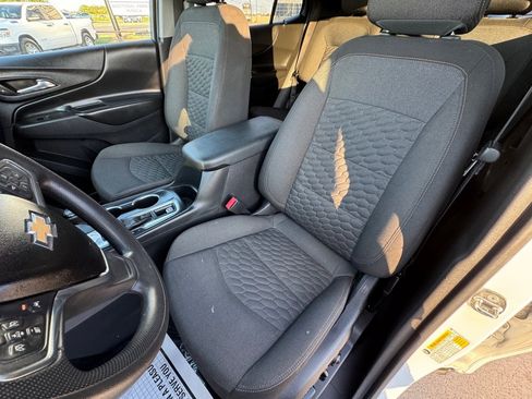 Used 2021 Chevrolet Equinox LT image 21