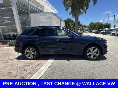 Used 2024 Genesis GV70 3.5T Sport AWD/4WD image 6