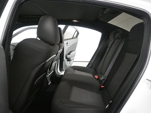 Used 2023 Dodge Charger R/T w/ Performance Handling Group RWD image 18