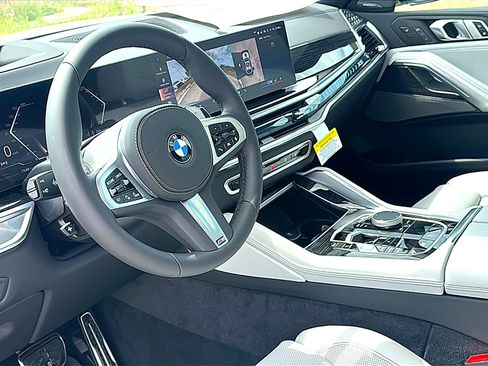 New 2026 BMW X6 xDrive40i w/ Climate Comfort Package AWD/4WD image 9