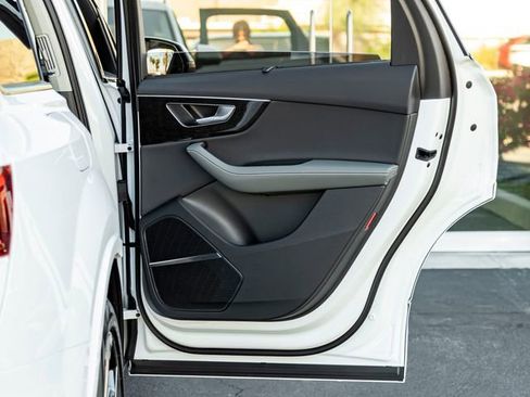 New 2026 Audi Q7 3.0T Premium Plus AWD/4WD image 30