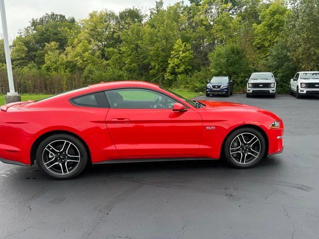 Used 2019 Ford Mustang GT RWD image 1