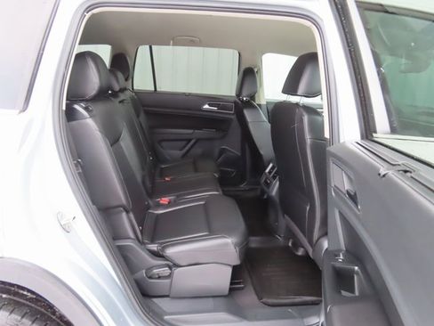 Used 2019 Volkswagen Atlas SE image 28