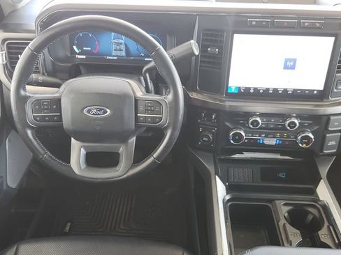 Used 2023 Ford F250 Lariat w/ Sport Appearance Package AWD/4WD image 27