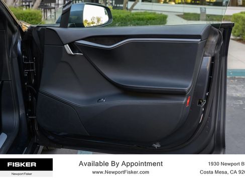 Used 2020 Tesla Model S Long Range Plus image 31