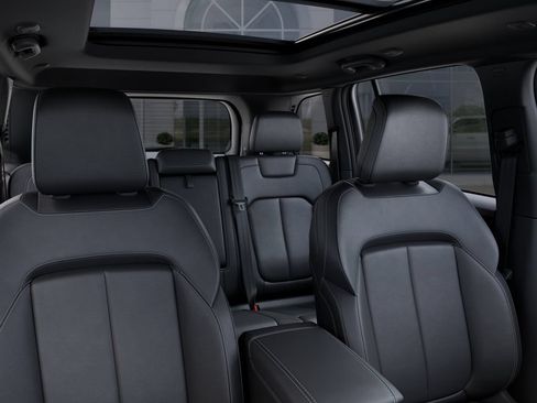 New 2025 Jeep Grand Cherokee Limited w/ Black Appearance Package AWD/4WD image 27