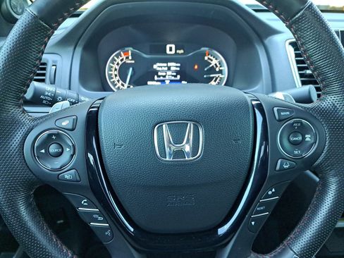 Used 2023 Honda Ridgeline Black Edition image 30