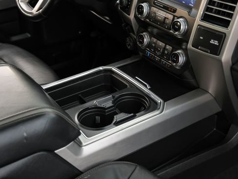 Used 2021 Ford F250 Platinum w/ FX4 Off-Road Package AWD/4WD image 22