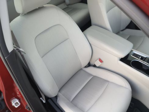 Used 2021 Nissan Altima 2.5 SV AWD/4WD image 28