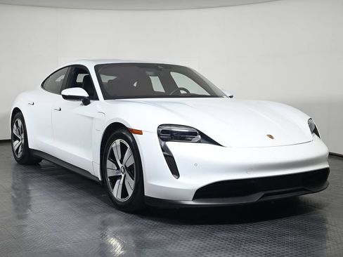 Certified 2023 Porsche Taycan RWD image 9