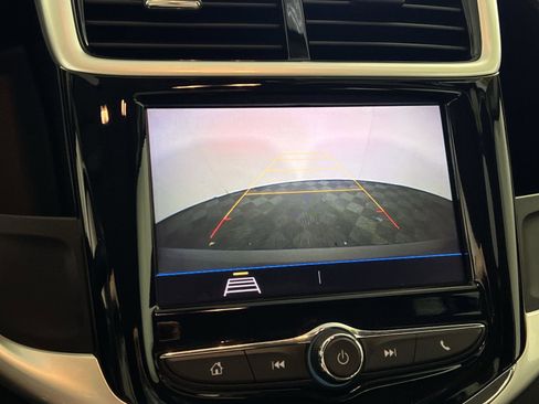 Used 2020 Chevrolet Sonic LT image 19