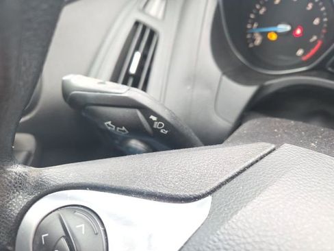 Used 2013 Ford Focus SE image 28