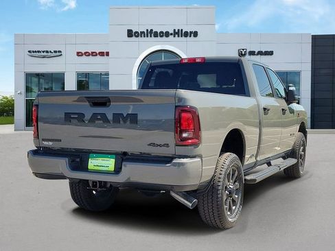 New 2026 RAM 2500 Big Horn AWD/4WD image 4