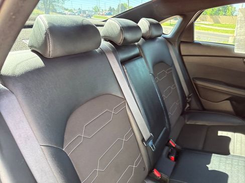 Used 2023 Kia Forte GT-Line w/ GT-Line Technology Package FWD image 25